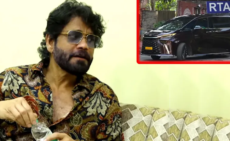 Akkineni Nagarjuna Register His Car In Khairatabad RTA