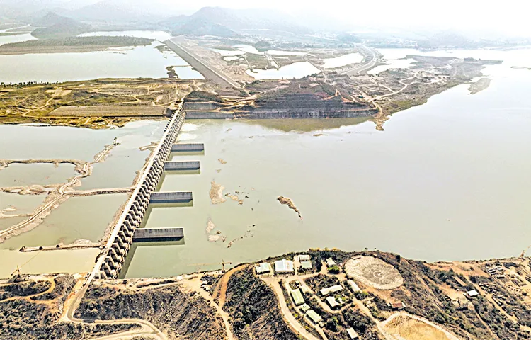 Polavaram reservoir converted into a barrage