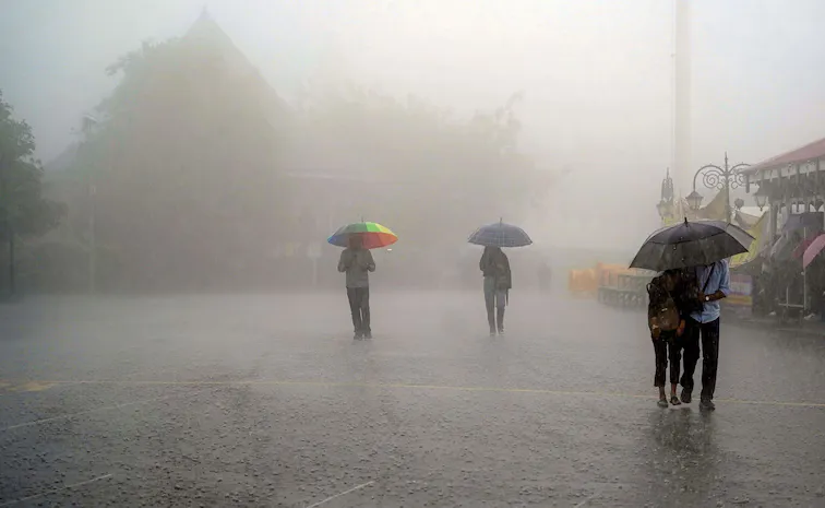 Cyclone Fengal on Telangana Cause Rains These Districts