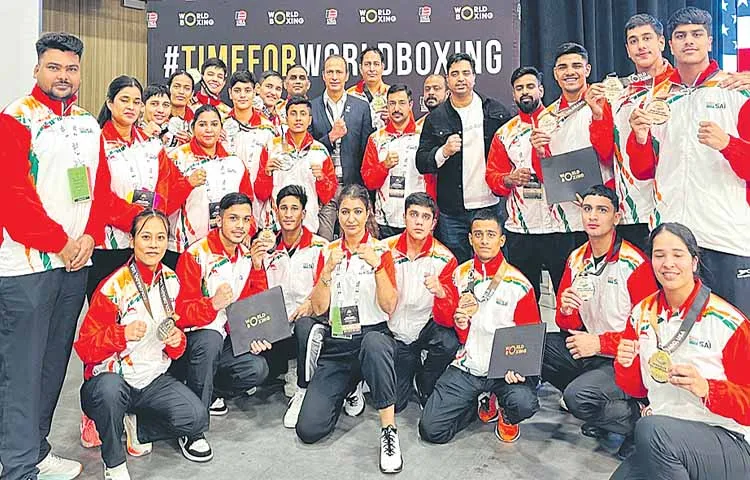 17 medals for Indian boxers