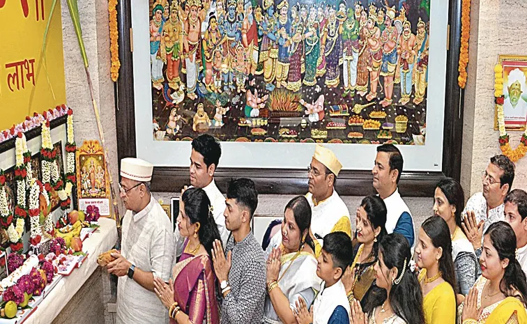 Diwali Lakshmi pujas and celebrations in solapur maharasthtra