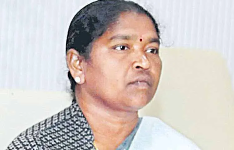 Minister Sitakka countered Harish Raos comments