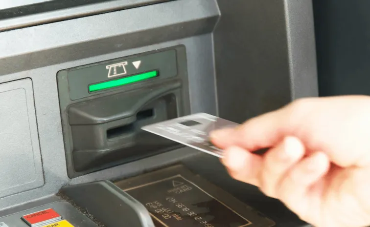 Why Banks Are Shutting Down ATMs Despite High Cash Flow