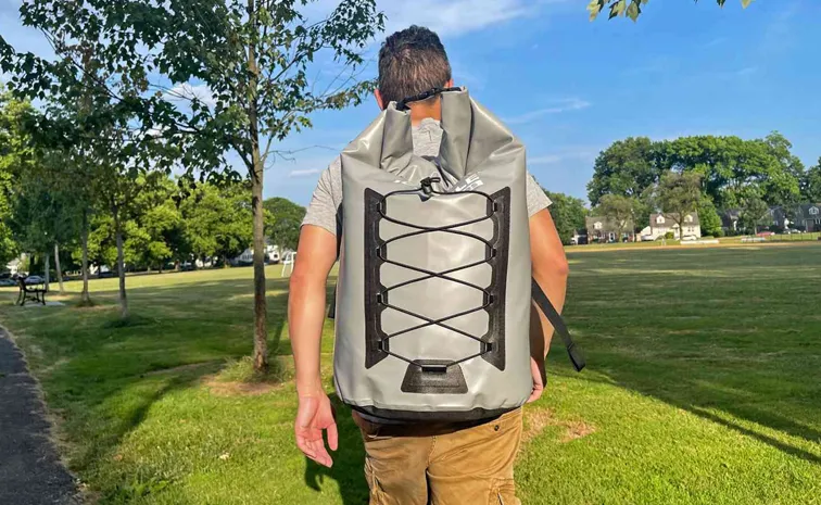 Backpack Coolers Easy to Carry and cool