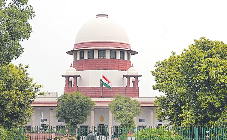 SC criticises HC orders fixing time limits for trial while denying bail