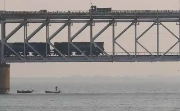 Iconic Godavari Road Cum Railway Bridge Completes 50 Years