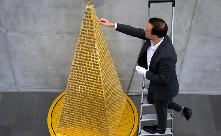 Christmas tree in Germany sets new record it is made of solid gold