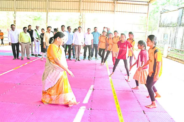 క్రీడాకారులను ప్రోత్సహించేందుకే సీఎం కప్‌ 