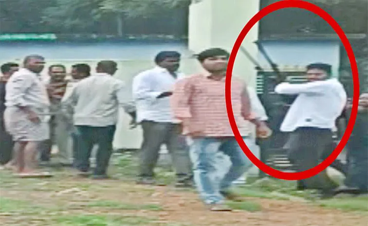 TDP Leaders Attack Sakshi TV Journalist During Water Association Elections Coverage in Kadapa