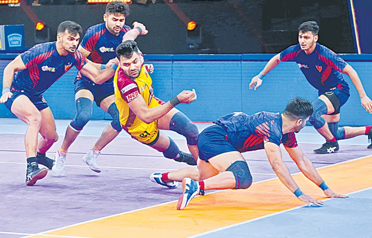 Telugu Titans lose to Dabang Delhi