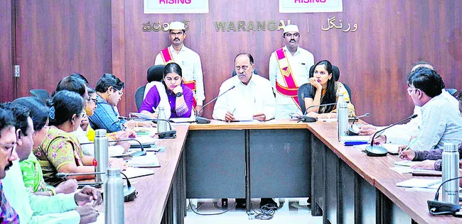 పరకాలను సమష్టిగా అభివృద్ధి చేద్దాం