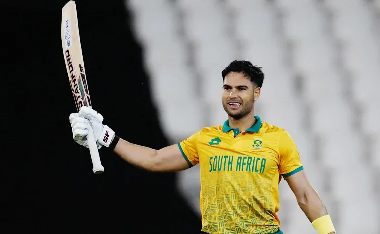 SA vs Pak: Reeza Hendricks Maiden T20I Ton Seals Series Win vs Pakistan