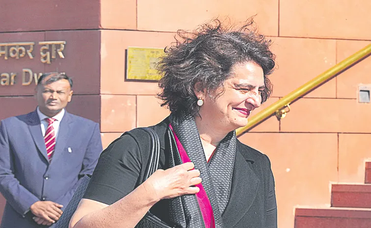 PM Narendra Modi Lok Sabha speech bored me says Priyanka Gandhi