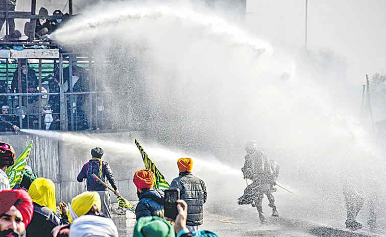 Tear gas, water cannon used against protesting farmers at Shambhu border