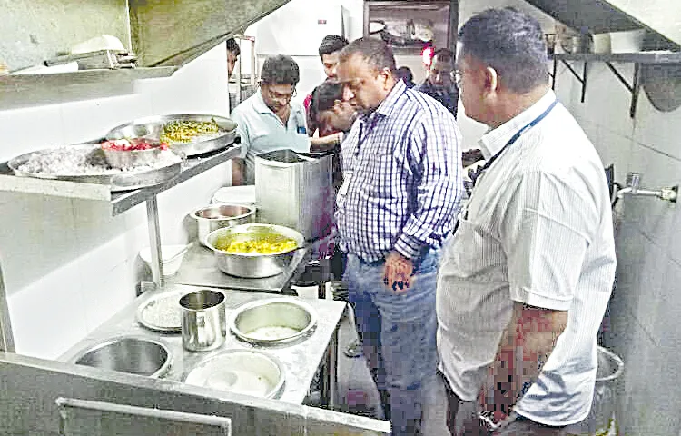 Special arrangements for inspection of hotels and street food under the leadership of RV Karnan