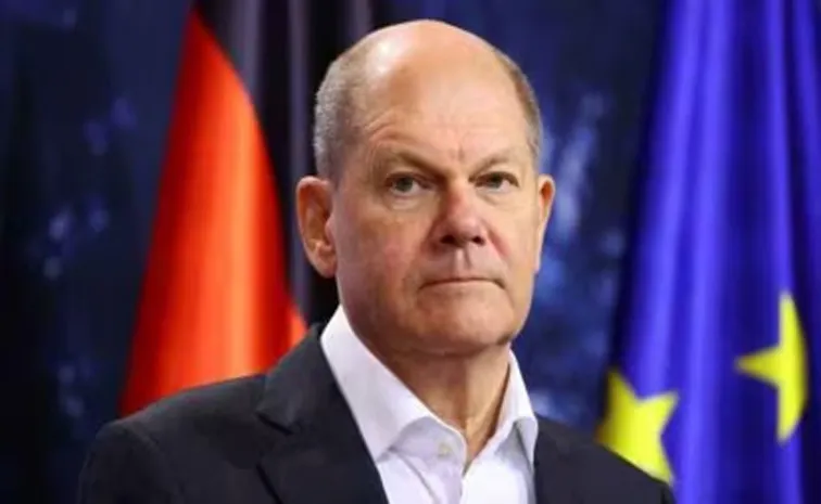 German Chancellor Olaf Scholz has lost a confidence vote in parliament