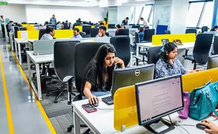 Indian IT sector hiring to remain low till growth momentum picks up by H2 FY26 ICRA