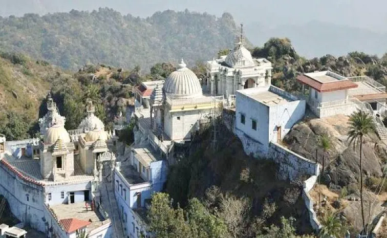 Hill Station Mount abu Cold Wave Fog Alert