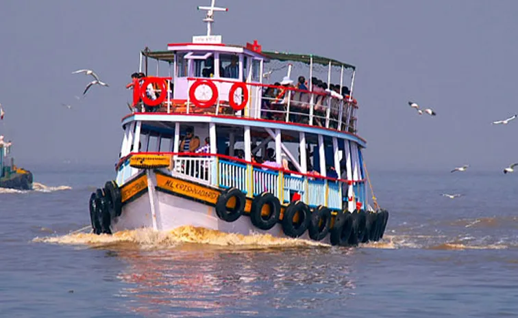 Mumbai Ferry Sink Incident News Latest Updates