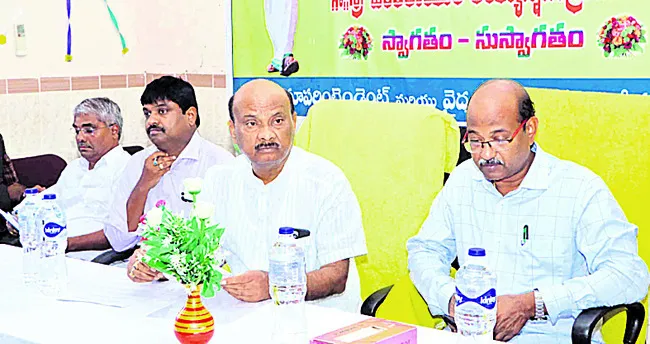 ఏరియా ఆస్పత్రి స్థాయి పెంపునకు కృషి 