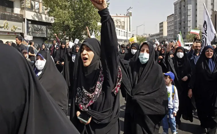 Iran stops Implementation of Draconian Hijab Legislation