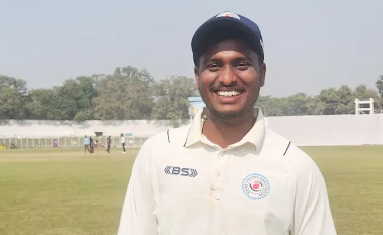 Bihar Spinner Suman Kumar makes history with 10 wickets