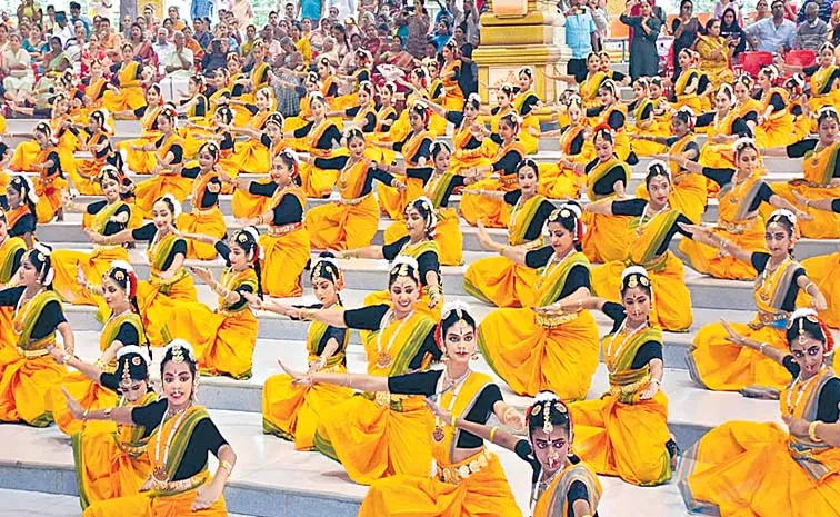 Mega Classical Dance Festival At Mysuru