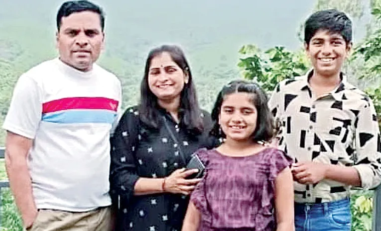 six family members died in road accident at bangalore
