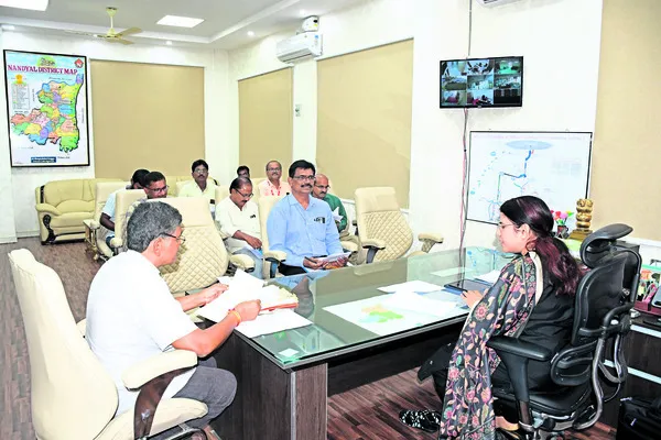 నిర్ణీత కాలవ్యవధిలో అర్జీలకు పరిష్కారం 