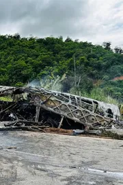 Many Dead Bus Collides With Truck In Brazil3