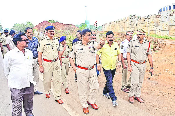 ట్రాఫిక్‌ రద్దీ నియంత్రణకు చర్యలు 