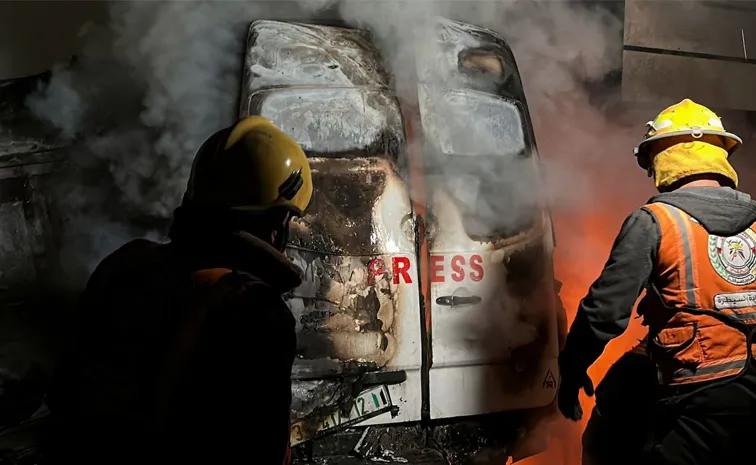 Israeli Strikes In Gaza Five Journalists Among 10 Killed