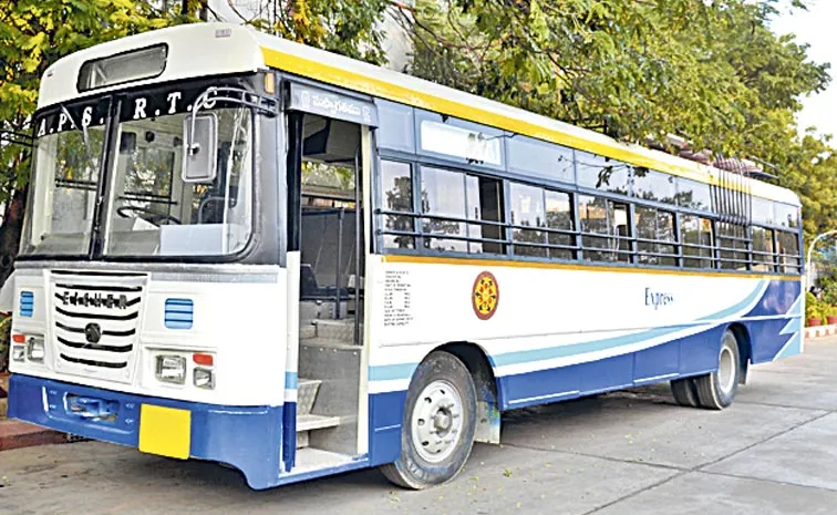 APSRTC 2400 special buses for Sankranti: Telangana