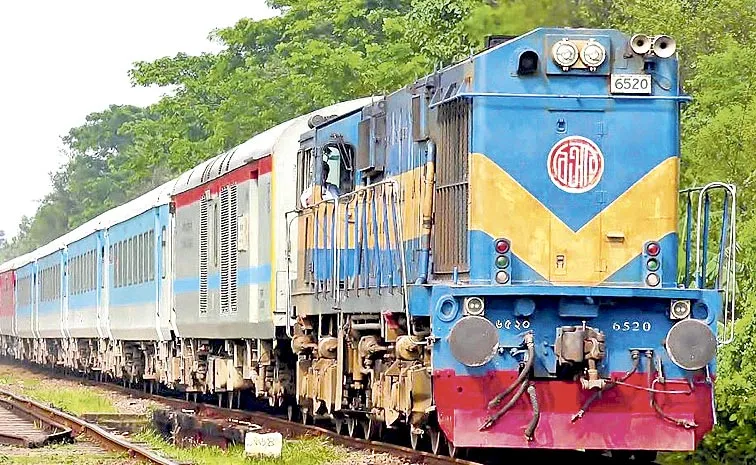 Special Trains for Mahakumbh Mela: Telangana