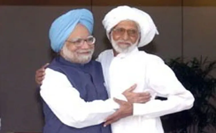 Former PM Manmohan Singh met his childhood friend Raja Mohammed Ali