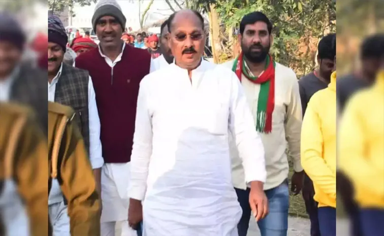 Four Times MP and Five Times MLA: Samajwadi Party MLA Ramakant Yadav is now a Gangster