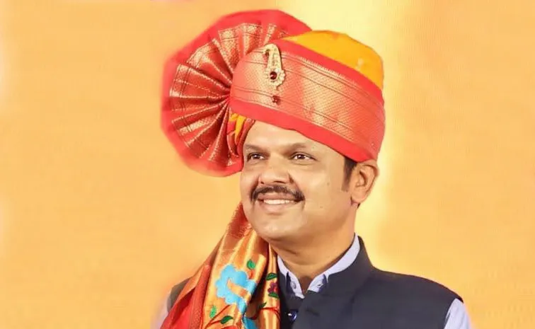 Maharashtra New Cm Fadnavis Political Career Details