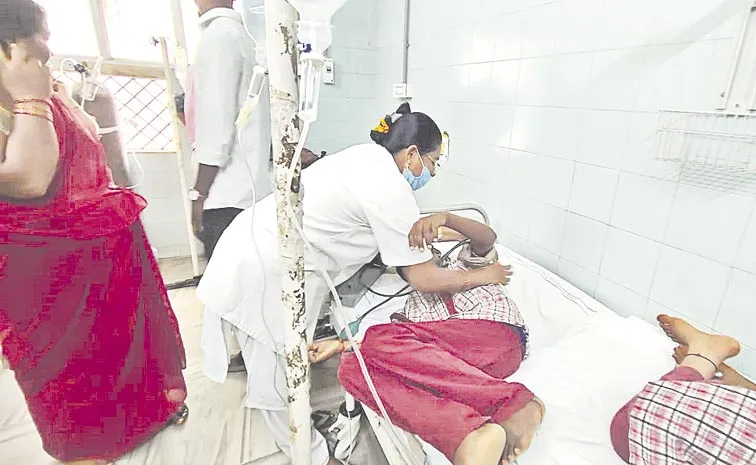 five students fell seriously ill due to food poisoning: Nalgonda