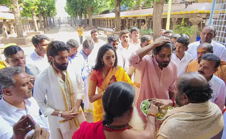 Naga Chaitanya And Shobhitha Visit Srisailam Temple