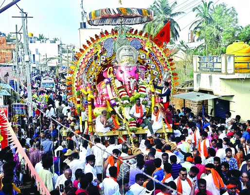 వీడ్కోలయ్యా.. గోళూరు గణపయ్యా 