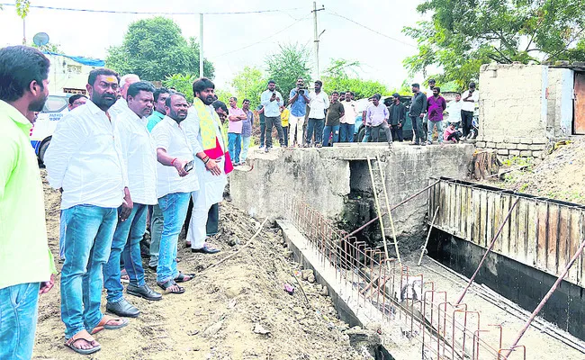 అభివృద్ధి పనులే ఆరోపణలకు సమాధానం 