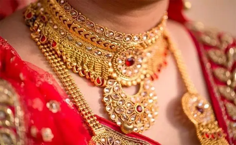 Gold and Silver rates today on market in Telugu states