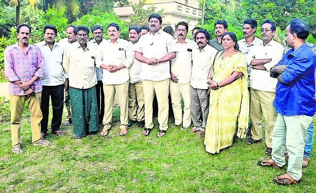 టీటీడీ ఘటనకు ప్రభుత్వమే బాధ్యత వహించాలి 