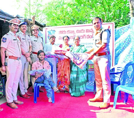 అజ్ఞాతం వీడి జన జీవనంలో కలవాలి