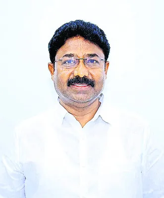 బీఆర్‌ నాయుడు నైతిక బాధ్యత వహించాలి 