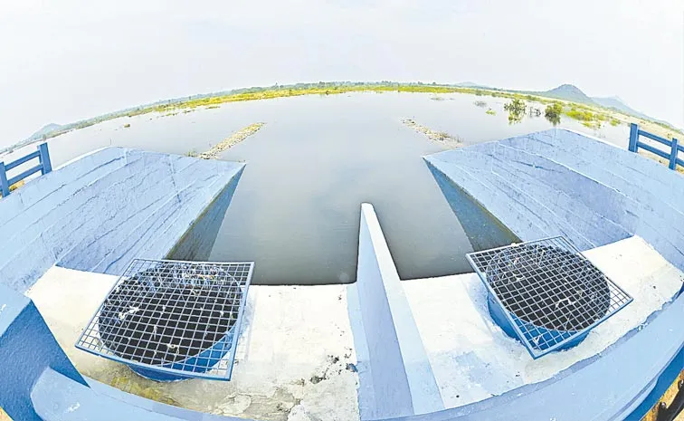 Completed Brahmin Vellemla Reservoir: Nalgonda