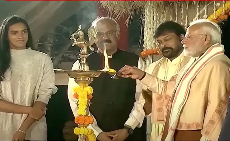 Sankranthi Celebrations In Central Minister Kishanreddy House In Delhi