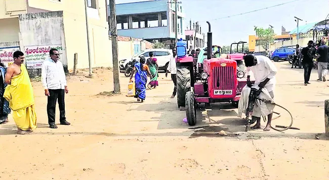 కాళేశ్వరం రాజగోపురం నుంచి మెట్ల మార్గం