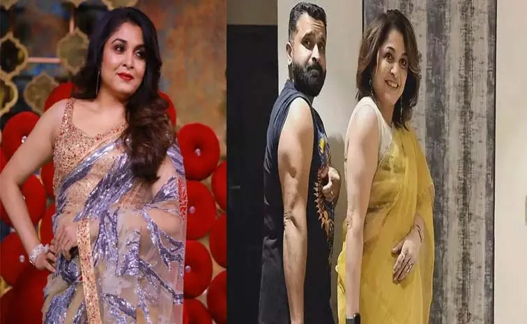 Ramya Krishnan Is Weight Training Flexing Her Muscles