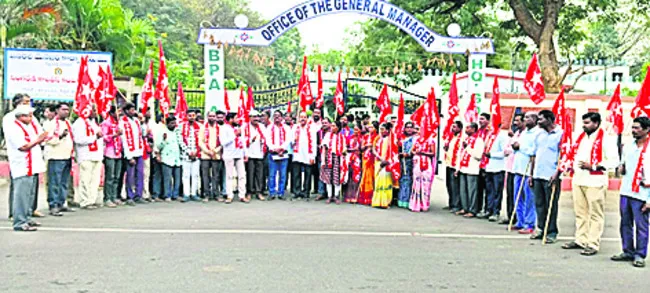 ‘ఒప్పందాలు అమలు చేయడంలో విఫలం’